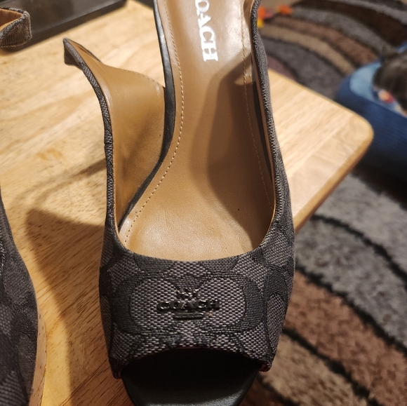 Coach Ferry peek a boo sling back platform Signature Wedge Heel size 8.5 OFFER - Picture 7 of 7